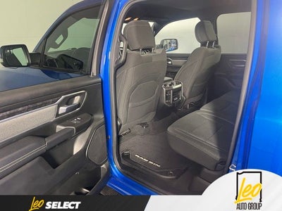 2022 RAM 1500 Big Horn Crew Cab 4x4 6'4' Box
