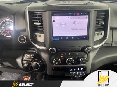 2022 RAM 1500 Big Horn Crew Cab 4x4 6'4' Box