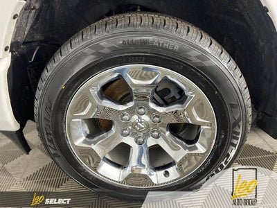 2022 RAM 1500 Big Horn Crew Cab 4x4 5'7' Box