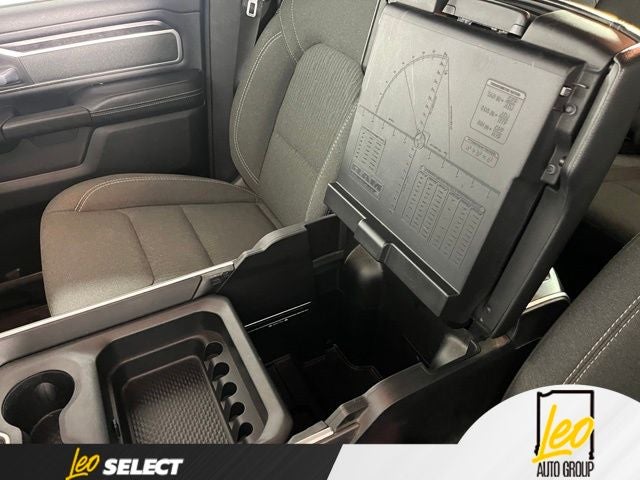 2022 RAM 1500 Big Horn Crew Cab 4x4 5'7' Box