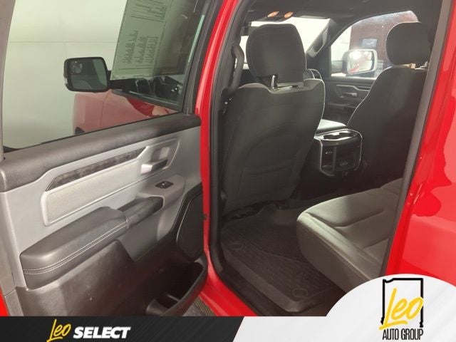 2022 RAM 1500 Big Horn Crew Cab 4x4 5'7' Box
