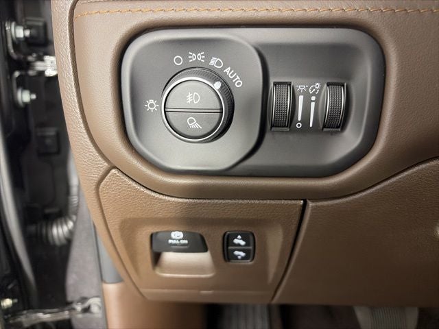 2026 RAM Ram 1500 RAM 1500 LIMITED LONGHORN CREW CAB 4X4 5'7' BOX