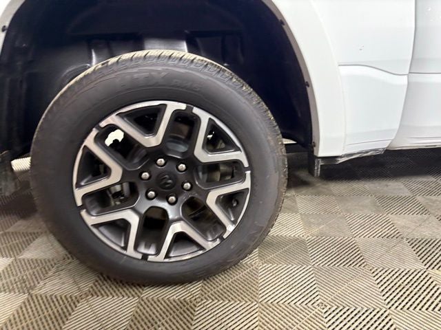 2025 RAM Ram 1500 RAM 1500 LARAMIE CREW CAB 4X4 5'7' BOX