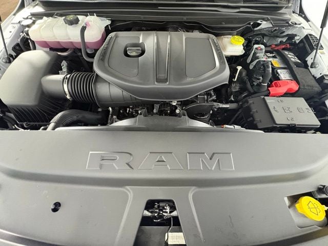 2025 RAM Ram 1500 RAM 1500 LARAMIE CREW CAB 4X4 5'7' BOX