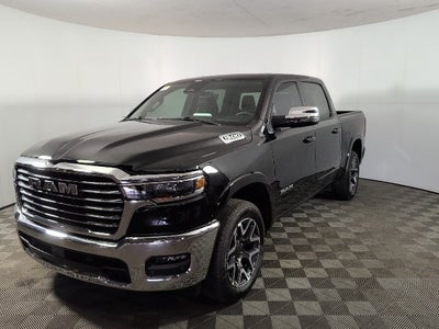 2025 RAM Ram 1500 RAM 1500 LARAMIE CREW CAB 4X4 5'7' BOX