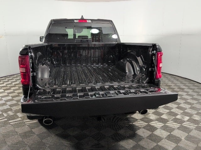 2025 RAM Ram 1500 RAM 1500 LARAMIE CREW CAB 4X4 5'7' BOX