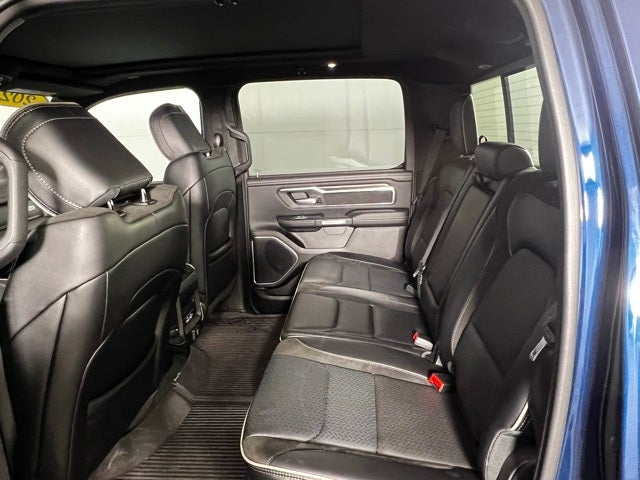 2023 RAM 1500 Laramie Crew Cab 4x4 5'7' Box