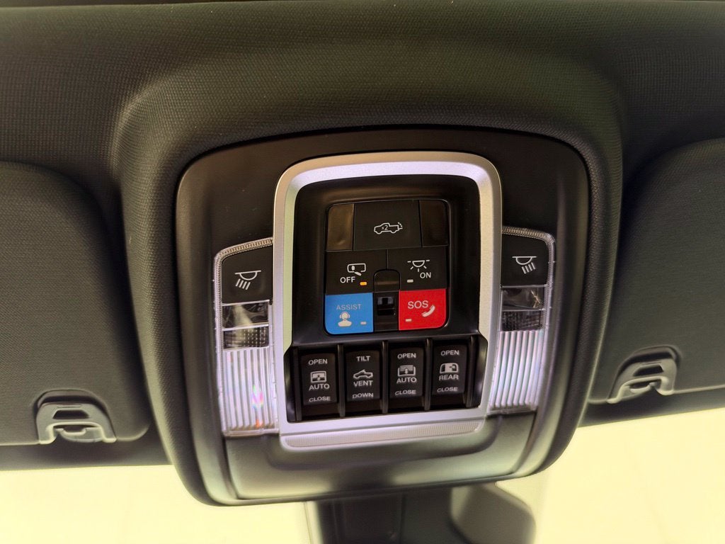 2027 RAM Ram 1500 RAM 1500 LARAMIE CREW CAB 4X4 5'7' BOX