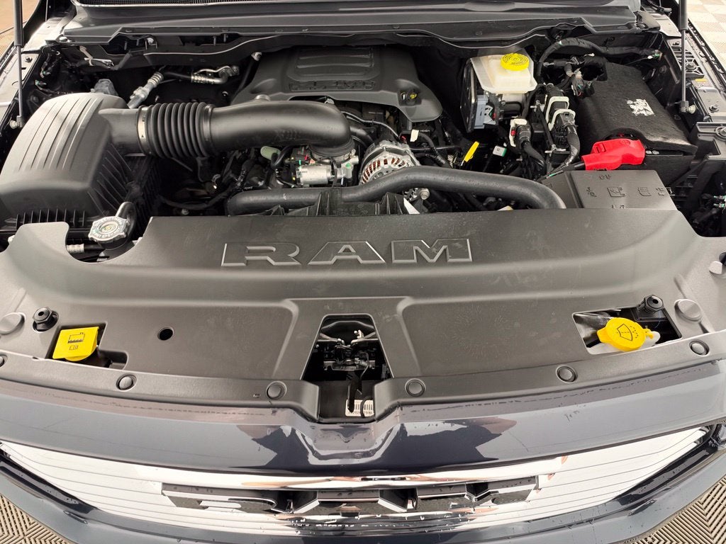 2027 RAM Ram 1500 RAM 1500 LARAMIE CREW CAB 4X4 5'7' BOX
