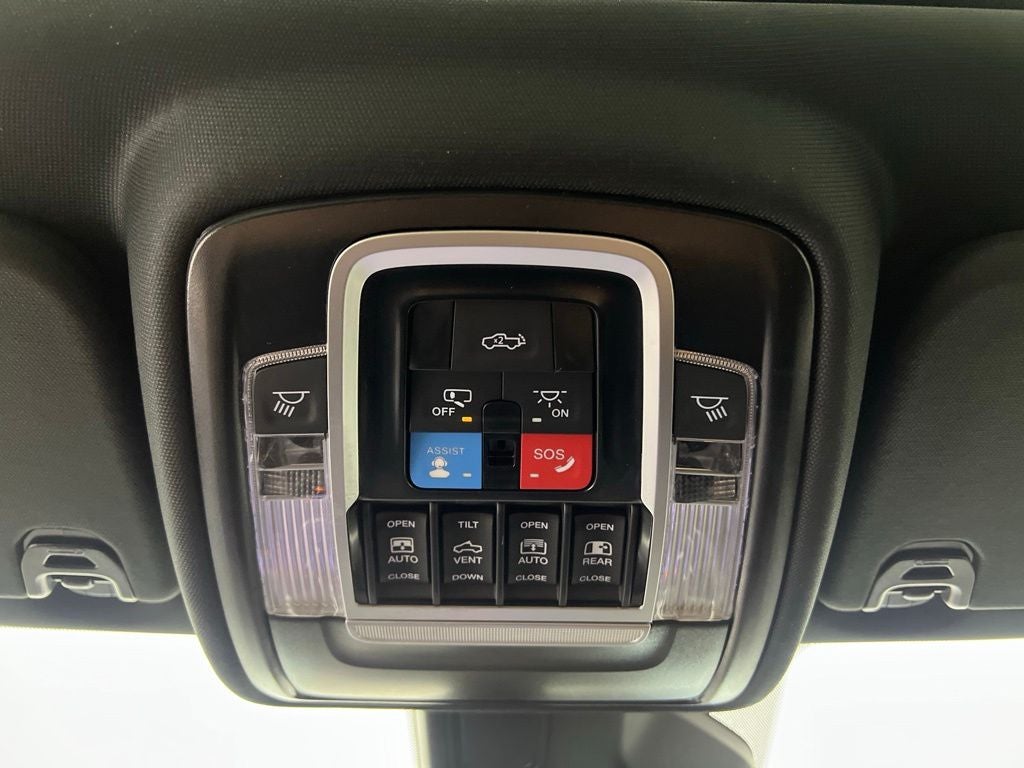 2027 RAM Ram 1500 RAM 1500 LARAMIE CREW CAB 4X4 5'7' BOX