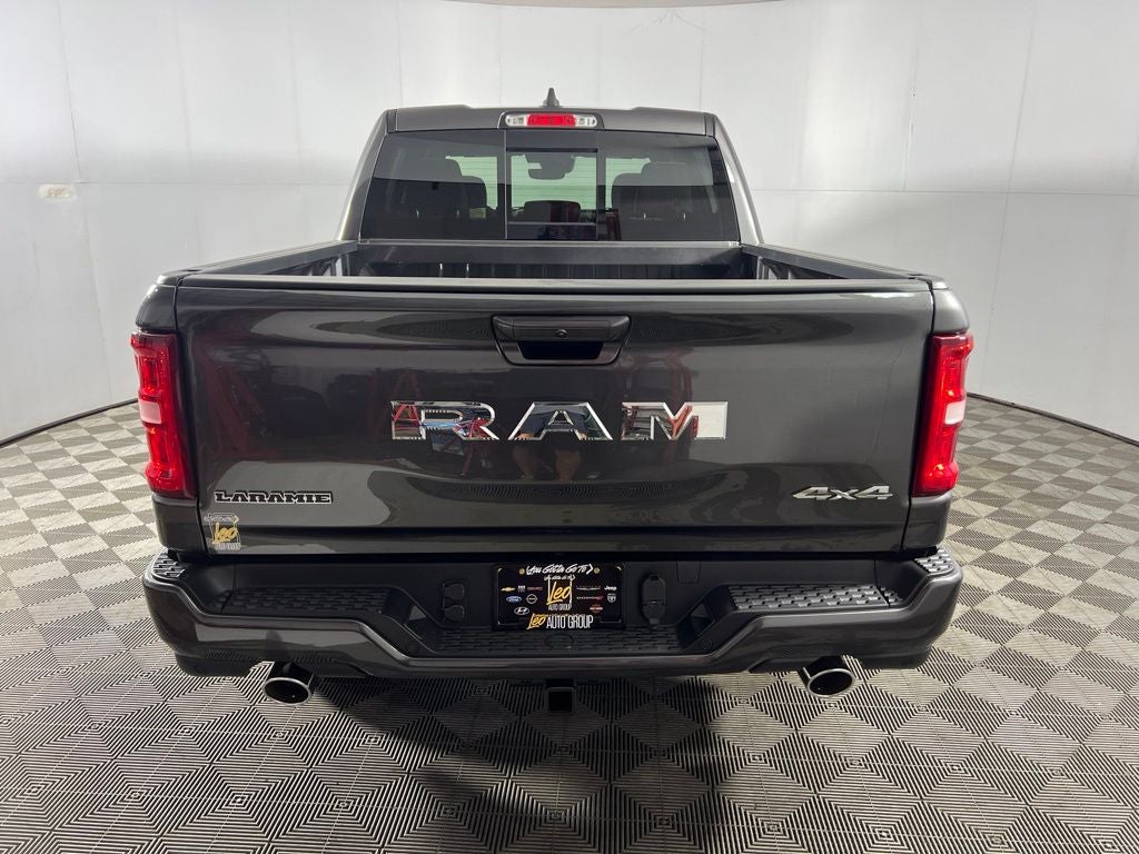 2027 RAM Ram 1500 RAM 1500 LARAMIE CREW CAB 4X4 5'7' BOX
