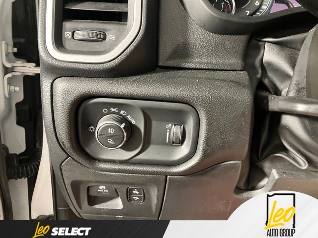 2023 RAM 1500 Big Horn Crew Cab 4x4 6'4' Box