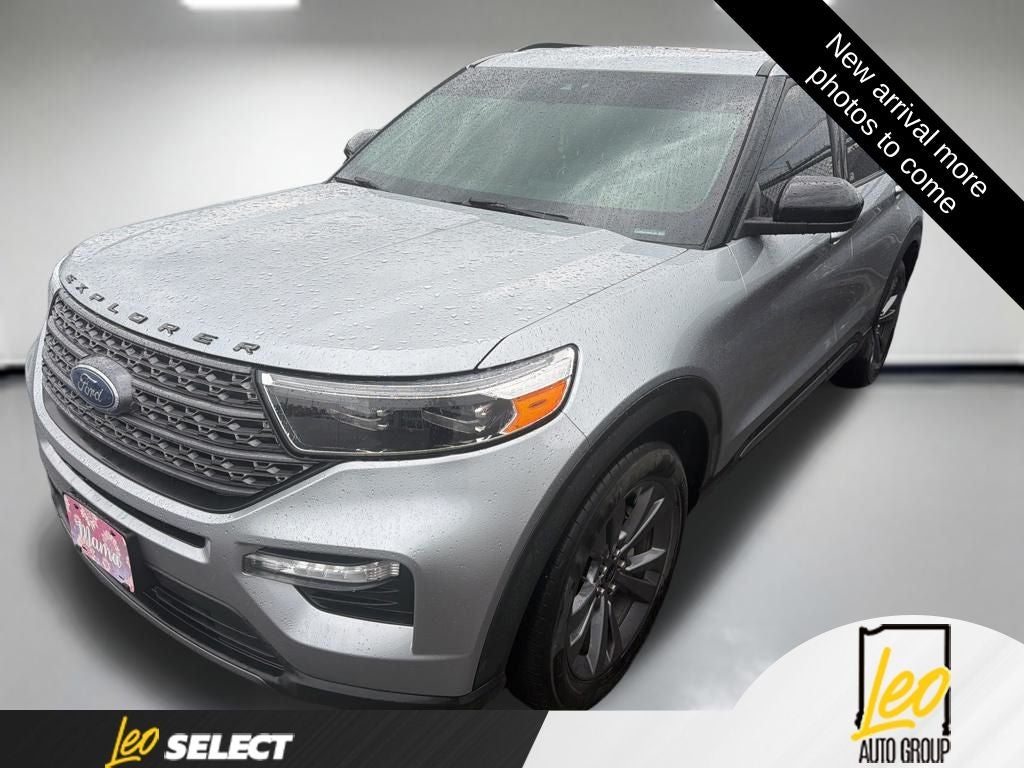 2022 Ford Explorer XLT 4WD's photo