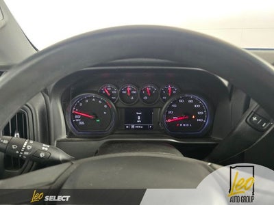 2023 Chevrolet Silverado 1500 4WD Crew Cab Standard Bed Custom