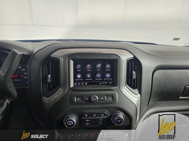 2023 Chevrolet Silverado 1500 4WD Crew Cab Standard Bed Custom