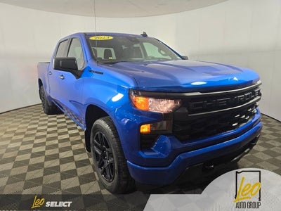 2023 Chevrolet Silverado 1500 4WD Crew Cab Standard Bed Custom