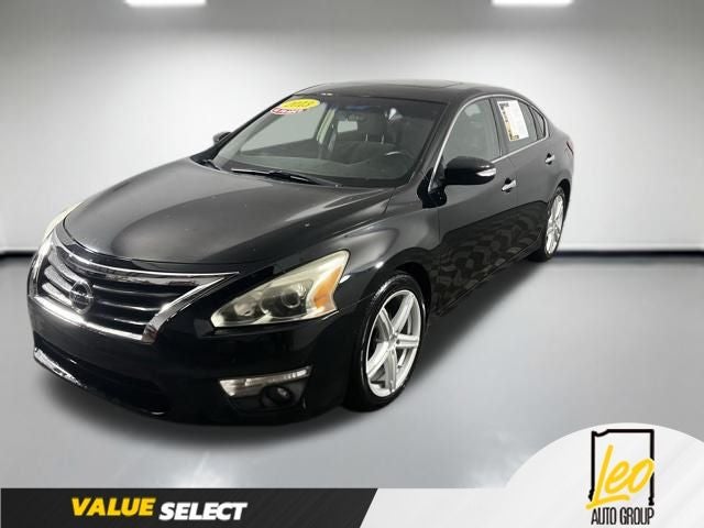 2013 Nissan Altima 3.5 SV CVT's photo