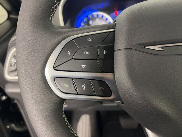 2027 Chrysler Pacifica PACIFICA SELECT