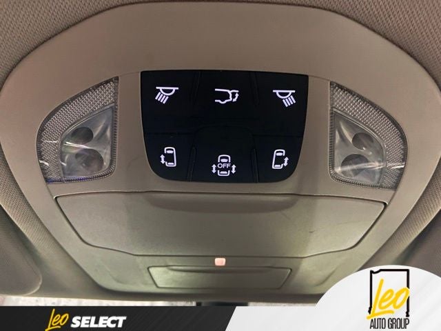 2023 Chrysler Pacifica Touring L - Photo 14