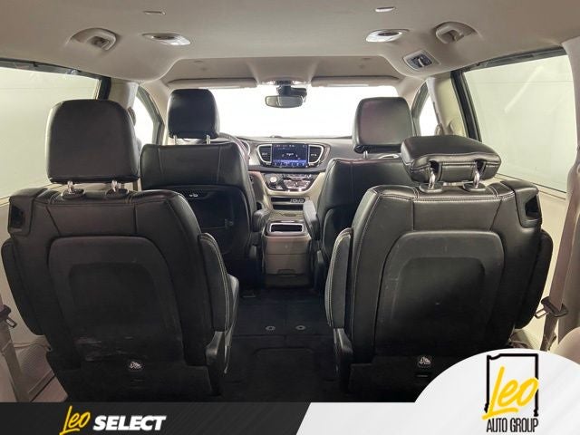 2023 Chrysler Pacifica Touring L - Photo 26