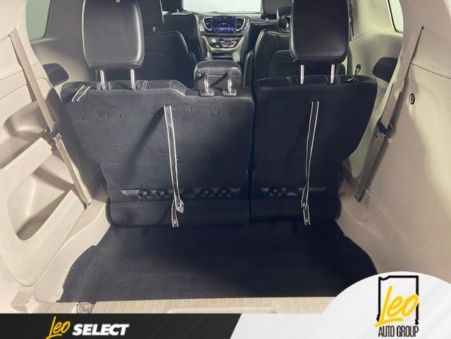 2023 Chrysler Pacifica Touring L - Photo 28