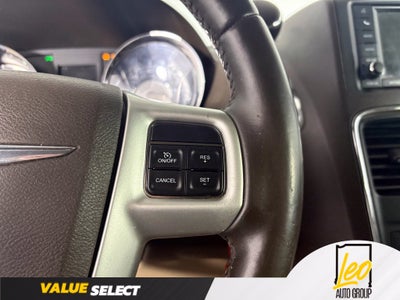 2014 Chrysler Town & Country Touring-L