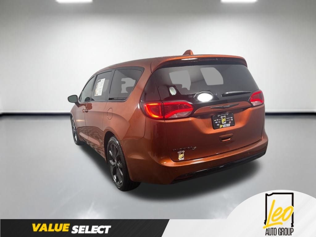 2018 Chrysler Pacifica Touring Plus - Photo 4