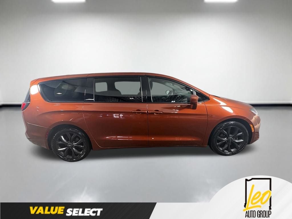 2018 Chrysler Pacifica Touring Plus