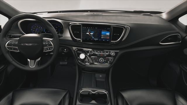 2027 Chrysler Pacifica PACIFICA LIMITED