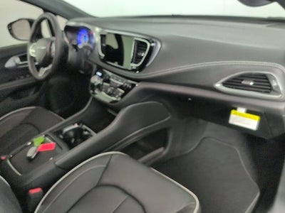 2026 Chrysler Pacifica PACIFICA LIMITED