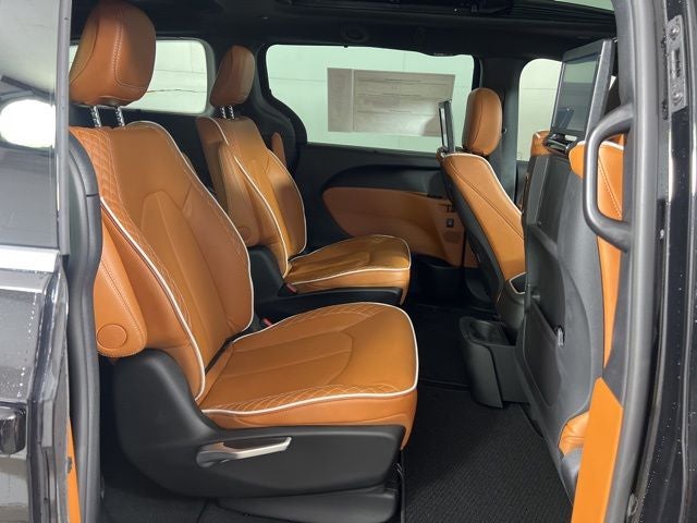 2026 Chrysler Pacifica PACIFICA PINNACLE