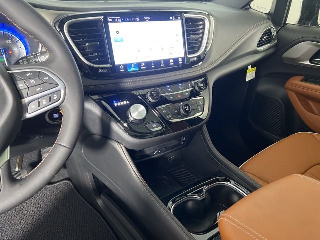 2026 Chrysler Pacifica PACIFICA PINNACLE