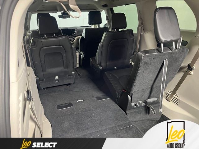 2023 Chrysler Pacifica Touring L AWD