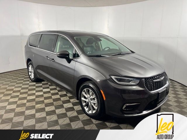 2023 Chrysler Pacifica Touring L AWD
