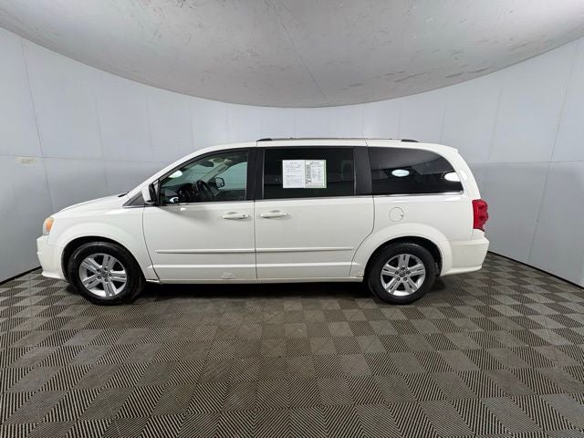 Used 2011 Dodge Grand Caravan Crew with VIN 2D4RN5DG3BR711149 for sale in Columbus, IN