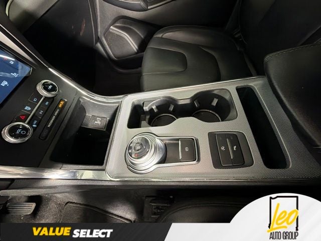 2021 Ford Edge Titanium - Photo 18