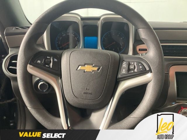 2015 Chevrolet Camaro 1LS - Photo 10