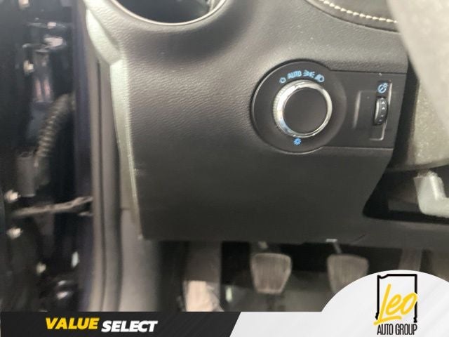 2015 Chevrolet Camaro 1LS - Photo 11