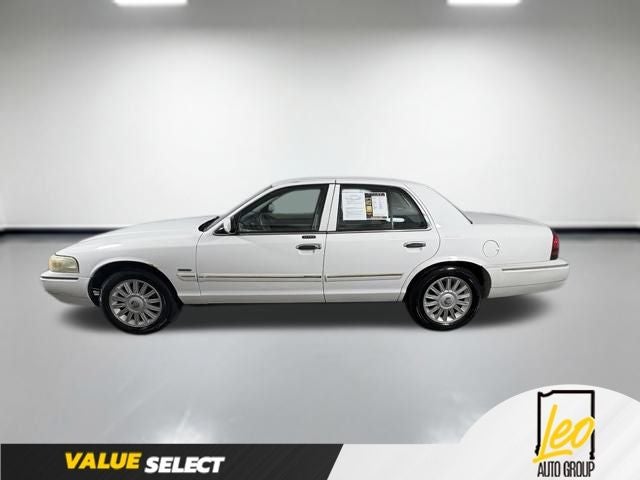 Used 2009 Mercury Grand Marquis LS with VIN 2MEHM75V79X634892 for sale in Columbus, IN