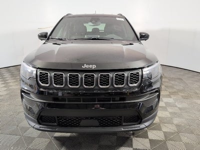 2025 Jeep Compass COMPASS LATITUDE 4X4