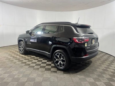 2026 Jeep Compass COMPASS LIMITED 4X4