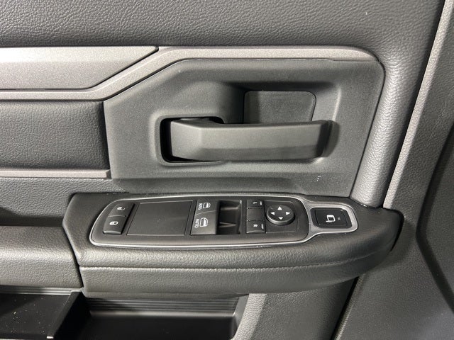 2024 RAM Ram 3500 RAM 3500 TRADESMAN REGULAR CAB 4X4 8' BOX