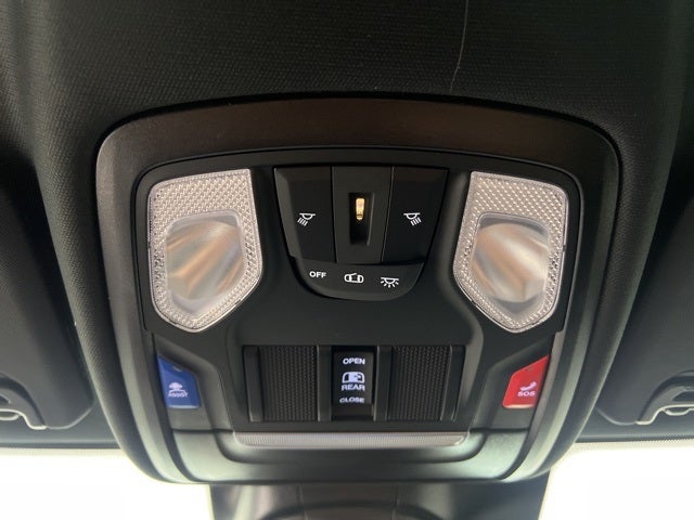 2025 RAM Ram 2500 RAM 2500 TRADESMAN CREW CAB 4X4 6'4' BOX