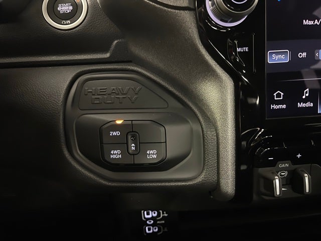 2025 RAM Ram 2500 RAM 2500 TRADESMAN CREW CAB 4X4 6'4' BOX