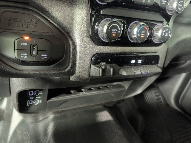 2025 RAM Ram 2500 RAM 2500 TRADESMAN CREW CAB 4X4 6'4' BOX