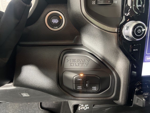 2025 RAM Ram 2500 RAM 2500 TRADESMAN CREW CAB 4X4 8' BOX