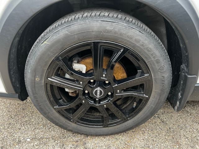 2023 Nissan Kicks SR Xtronic CVT