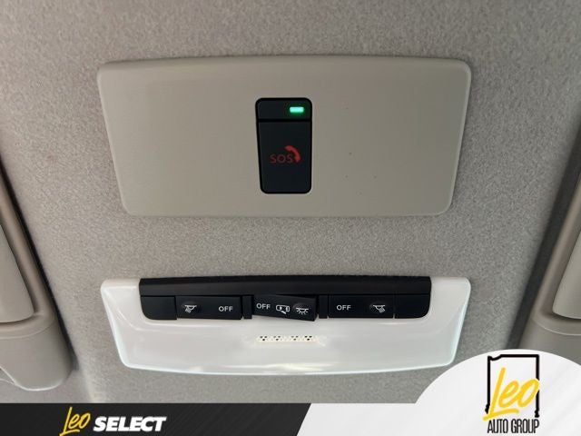 2023 Nissan Kicks SR Xtronic CVT