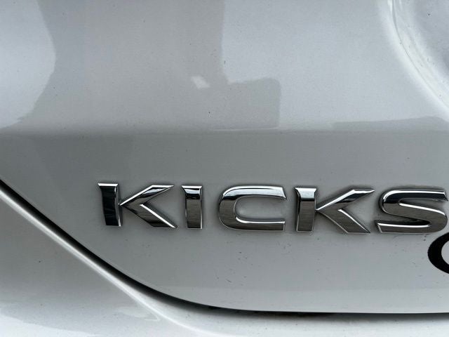 2023 Nissan Kicks SR Xtronic CVT