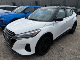 2023 Nissan Kicks SR Xtronic CVT